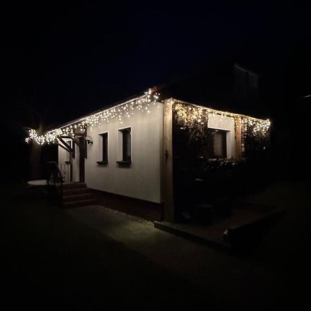 Bungalow Am Nussbaum 올베르스도프 외부 사진